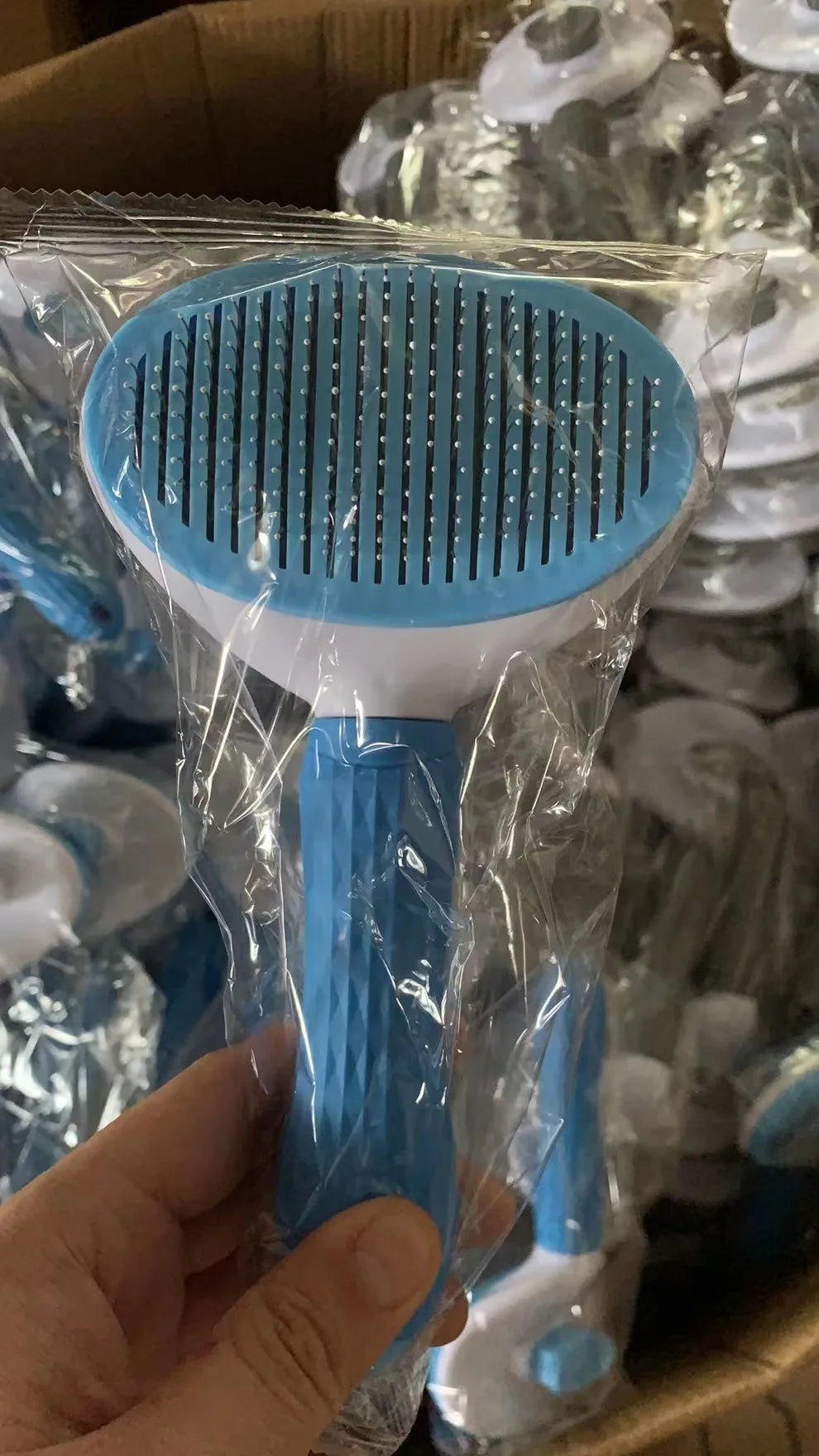 Pet Grooming Brush – Gentle Deshedding & Detangling for Dogs & Cats